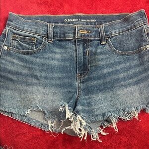 Old Navy Women's Frayed Hem Jean Shorts boyfriend